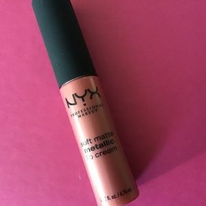 NYX Soft Matte Metallic Lip Cream-.22 oz- NIP